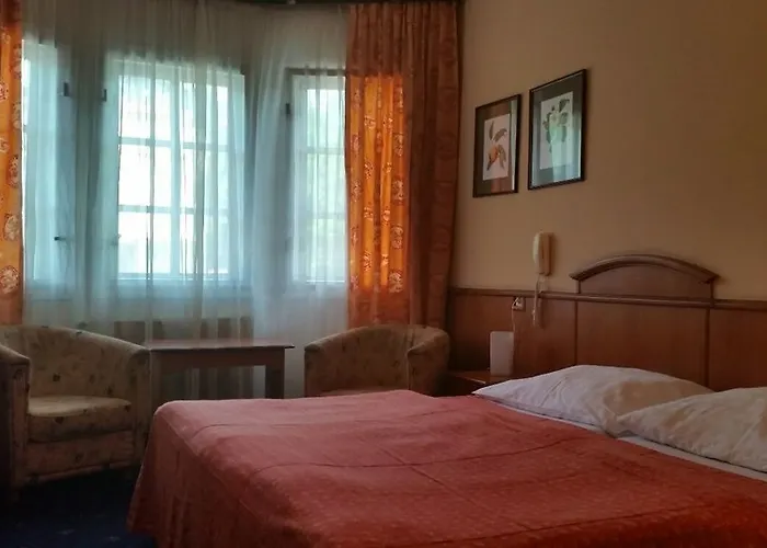Kavalir 3* Prague