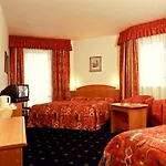 Kavalir 3*