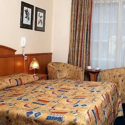 Kavalir Hotell