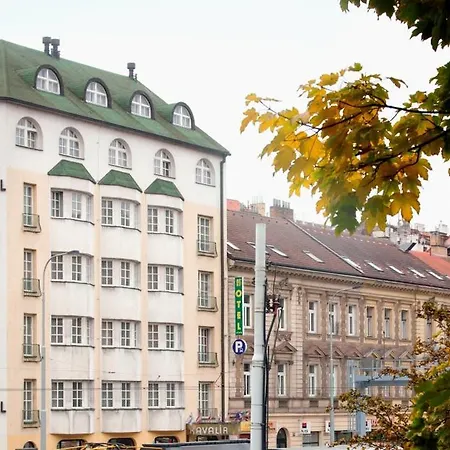 Kavalir 3* Prague